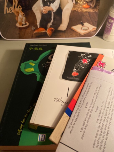 Sách hay, bìa sách đẹp trình bày nội dung dễ hiểu, chất lượng giấy tốt