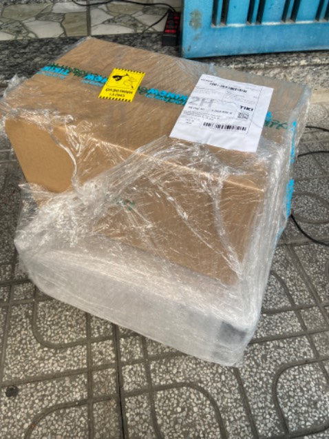 Bếp hình thức đẹp, kích thước vừa, nhiều chức năng tiện sử dụng. Tiki dons gói cẩn thận.giao hàng nhanh Ok. 5* Bếp hình thức đẹp, kích thước vừa, nhiều chức năng tiện sử dụng. Tiki dons gói cẩn thận.giao hàng nhanh Ok. 5*