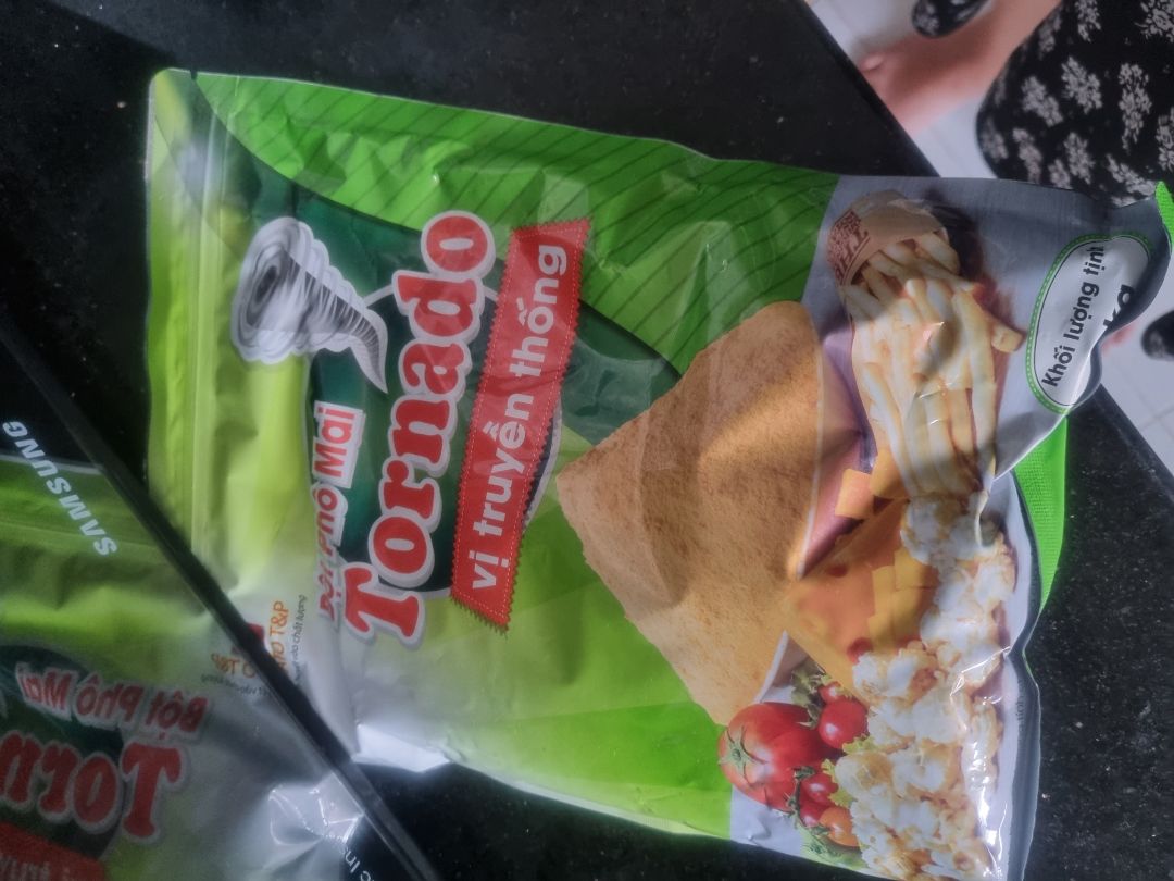 Giao sản phẩm rất nhanh , đóng gói cẩn thận, kỹ càng. dùng làm món khoai tây chiên lắc phomai hoặc gà lắc phomai rất ngon