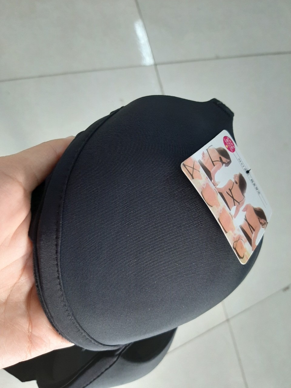 Áo đẹp như hình, mặc thoải mái, ôm và nâng ngực. Được tặng thêm 1 dây mặc thay đổi kiểu hàng ngày cho đỡ chán. Sẽ ủng hộ lần sau.