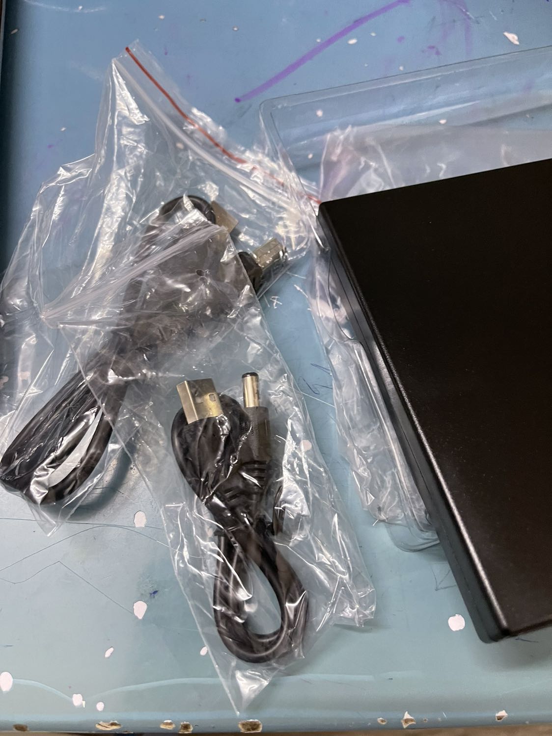 Hàng sử dụng ổn. Chạy dc với máy Mac.