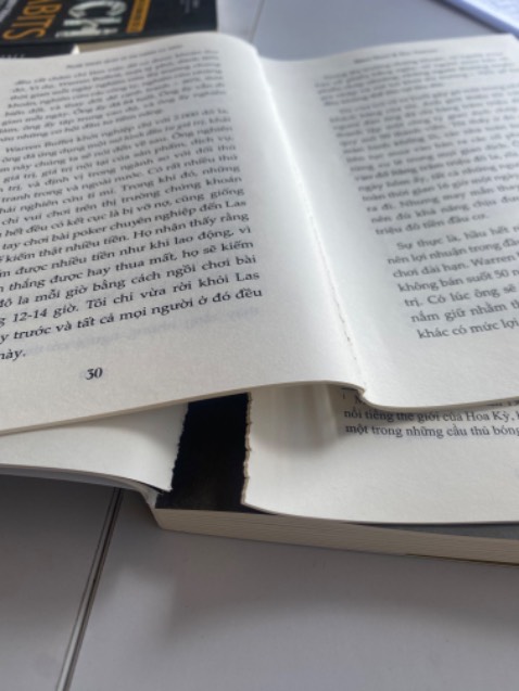 Tôi vừa nhận sách sáng nay, 13/7/2023. Sách bung gáy. Đề nghị đổi trả