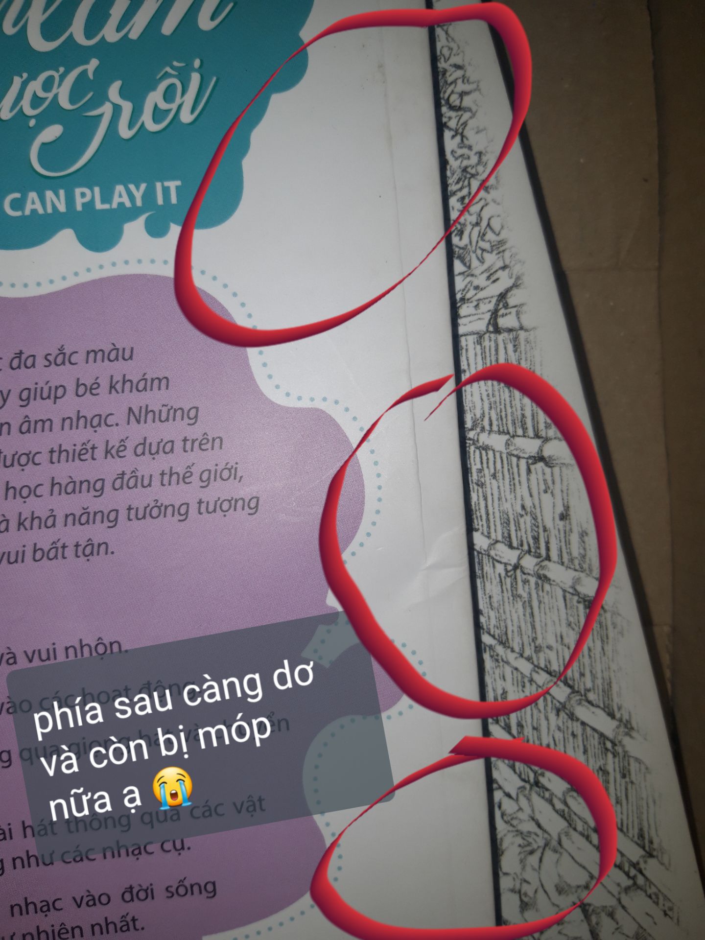 mình đã liên hệ tiki để hỗ trợ đổi trả. tiki thì nhiệt tình trong việc giải quyết những tình huống. mình chỉ không hài lòng về chất lượng đóng gói sản phẩm thôi. còn sách mang nội dung về việc tổ chức trò chơi cho trẻ nhỏ cũng ổn.