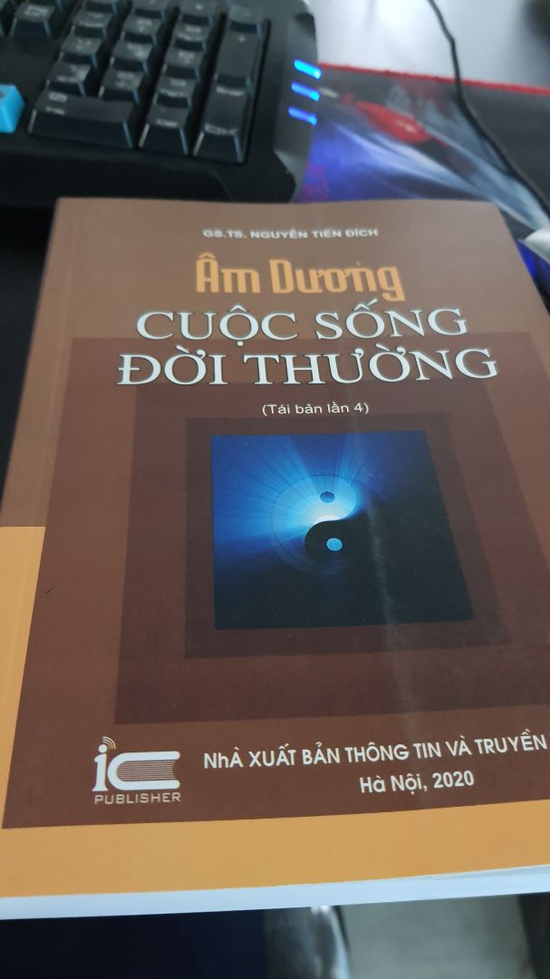 Sách đẹp.đóng gói cẩn thận.giao hàng nhanh