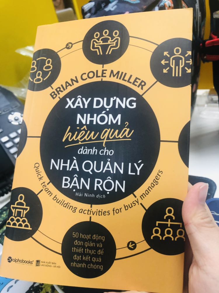 Sách tiki thì yên tâm chất lượng rồi, chỉ là mua sách cho cty mỗi lần chờ hoá đơn lâu quá, k có liền sau khi giao!