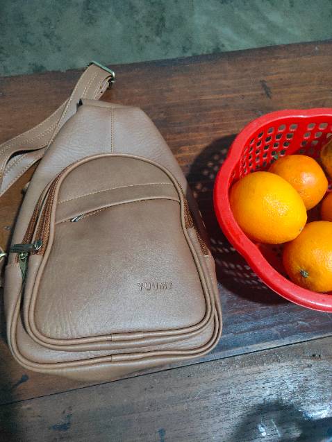 Hàng rất đẹp và chất lượng nha mn . shop rất uy tín  👍👍