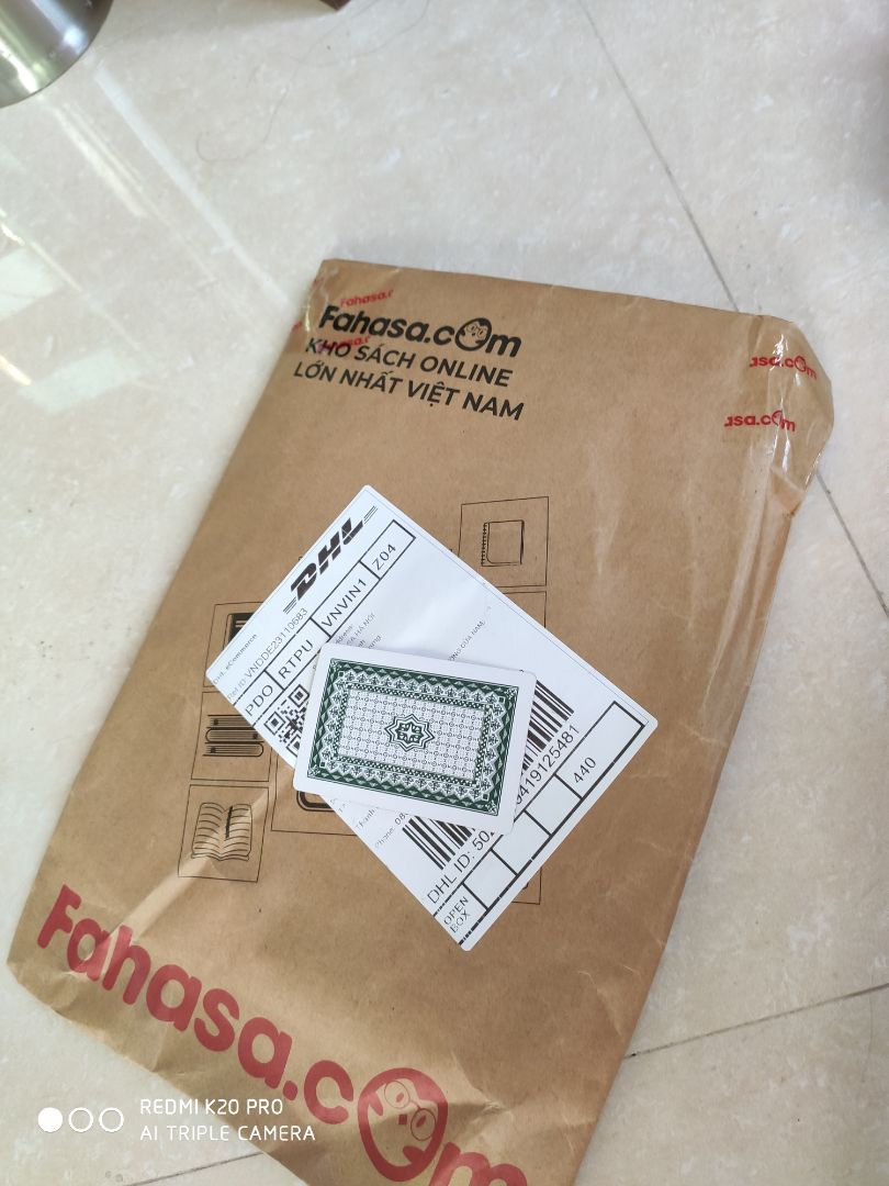 sách đeph. nhiều món ăn. đơn giản dễ hiểu. dành cho người k biết nấu j cho con như t là ổn lắm này