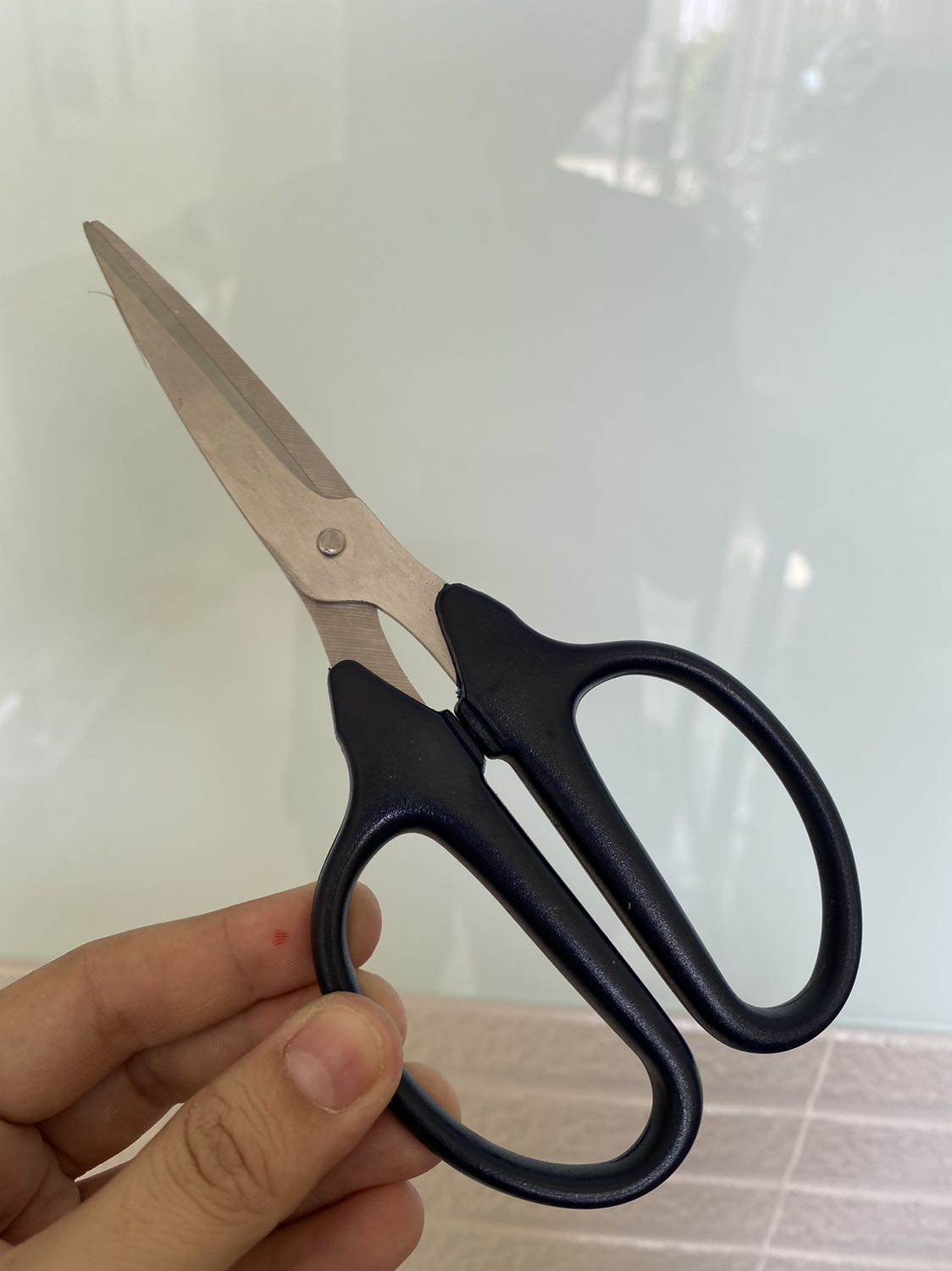 Ở mức tốt trong tầm giá ạ. Kéo chắc chắn đấy ạ, đáng mua!!!