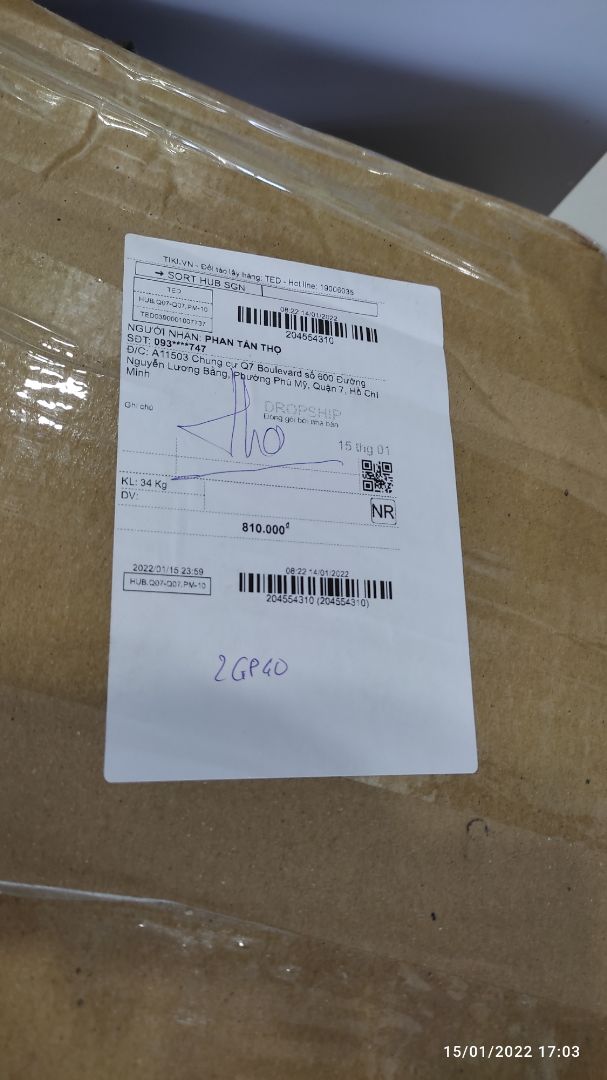 Giao sai hàng. Mua kệ ti vi lại giao la bàn trang điểm Giao sai hàng. Mua kệ ti vi lại giao la bàn trang điểm