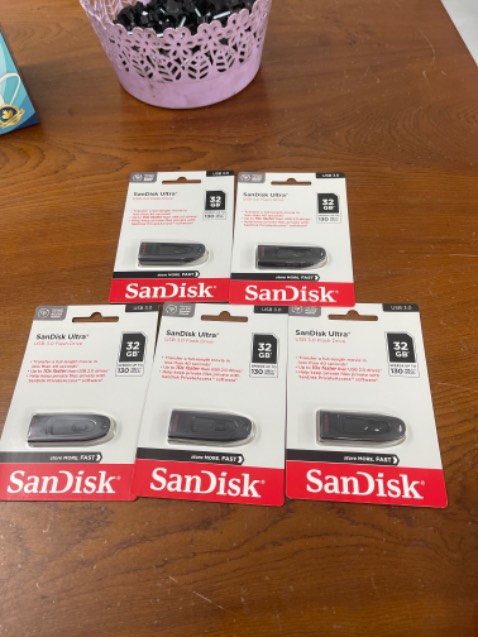 Vui lòng cho tôi đổi vì Shop giao sai rồi, vui lòng cho tôi đổi lại