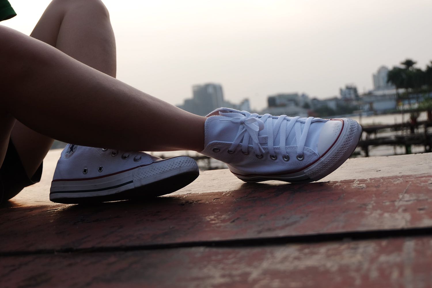 Sản phẩm đi rất thích, giá cả mua đúng đọt sale nên được giảm rất nhiều, ủng hộ converse dài dài