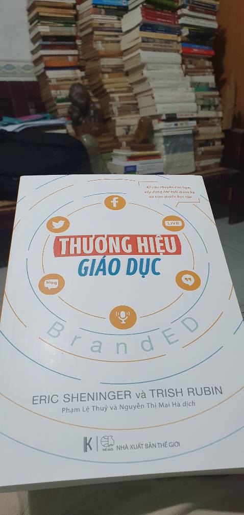 Sách hay cho người quan tâm tới uy tín giáo dục