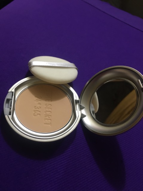 Mẫu mã đẹp giao hàng nhanh . Thơm . Chua sài nên ko biet tốt hay ko trước mắt nhìn Ok