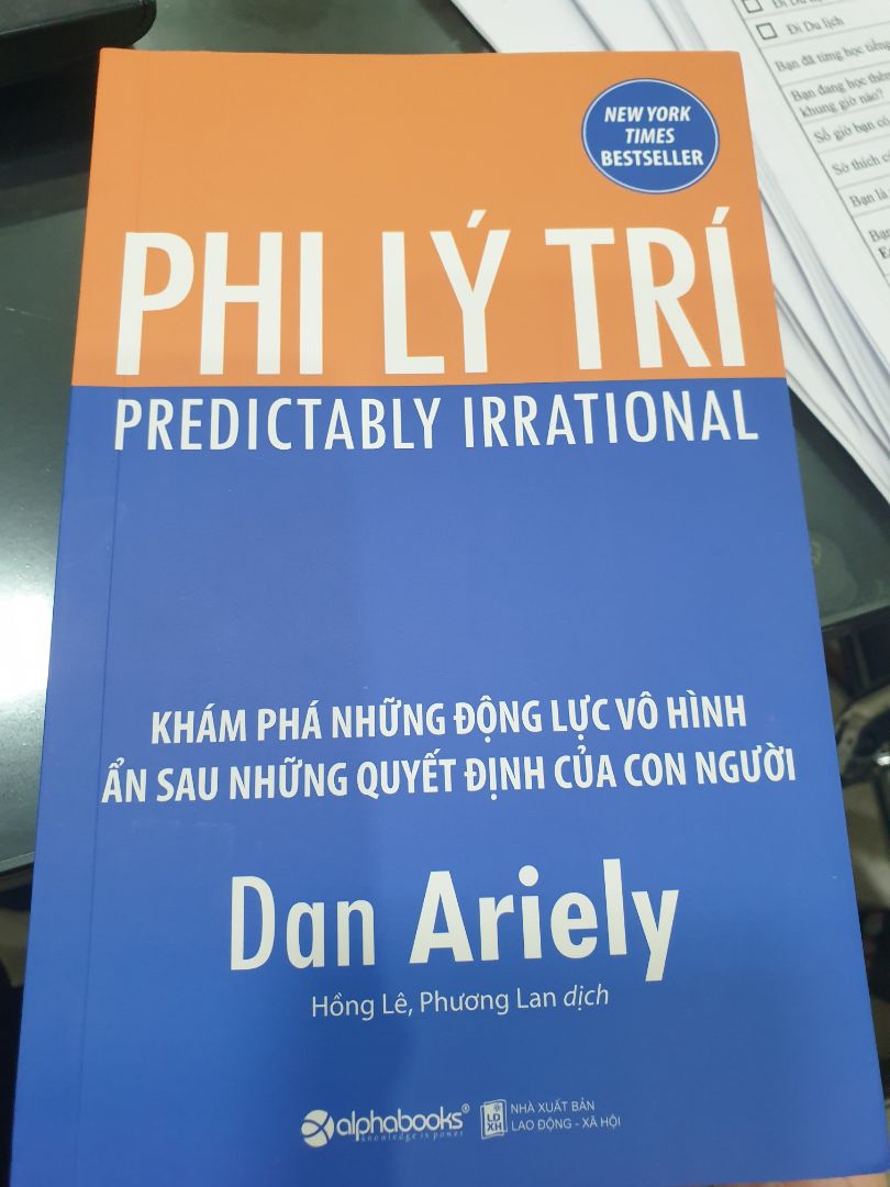 sách mới, đẹp, gói cẩn thận.
Tuy nhiên lúc đặt sách có quà tặng card đánh dấu. nhưng khi nhận về lại không có.