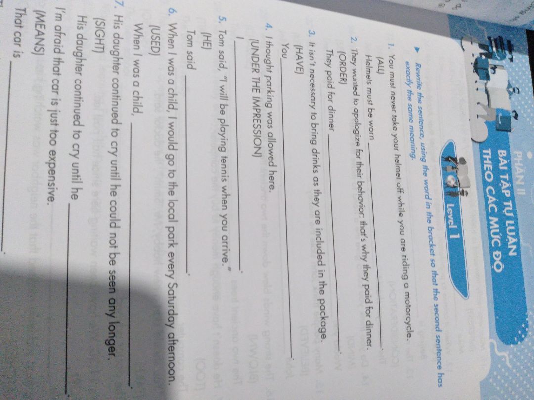 sách hay lắm mọi người, có cấu trúc và đáp án chi tiết, bạn nào ở mức  7+ nên tham khảo để nâng cao nha, mình ở mức 7+ nên sách khá nâng cao với mình, mọi người lưu ý. còn về phần đóng gói hơi tệ xíu, k có bao bọc nên sách mình nhận hơi giập góc. Sách mega hay nên mình sẽ tiếp tục ủng hộ, chỉ ngại phần đóng gói