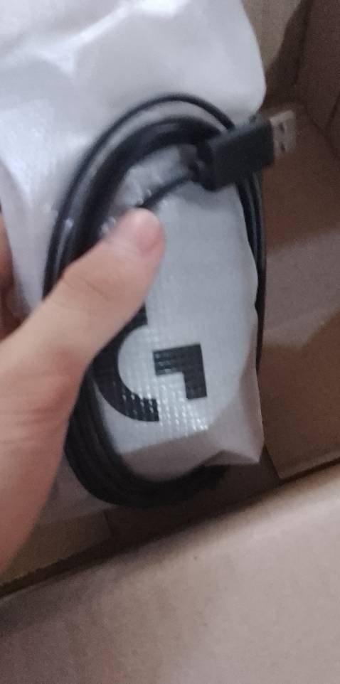 Chuột dùng tốt, có ứng dụng chỉnh rgb đa chức năng