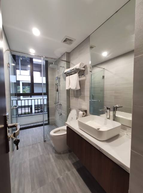 giao hàng hơi lâu ạ chắc phải hơn 1 tuần mới nhận duoc ấy hàng ổn ạ