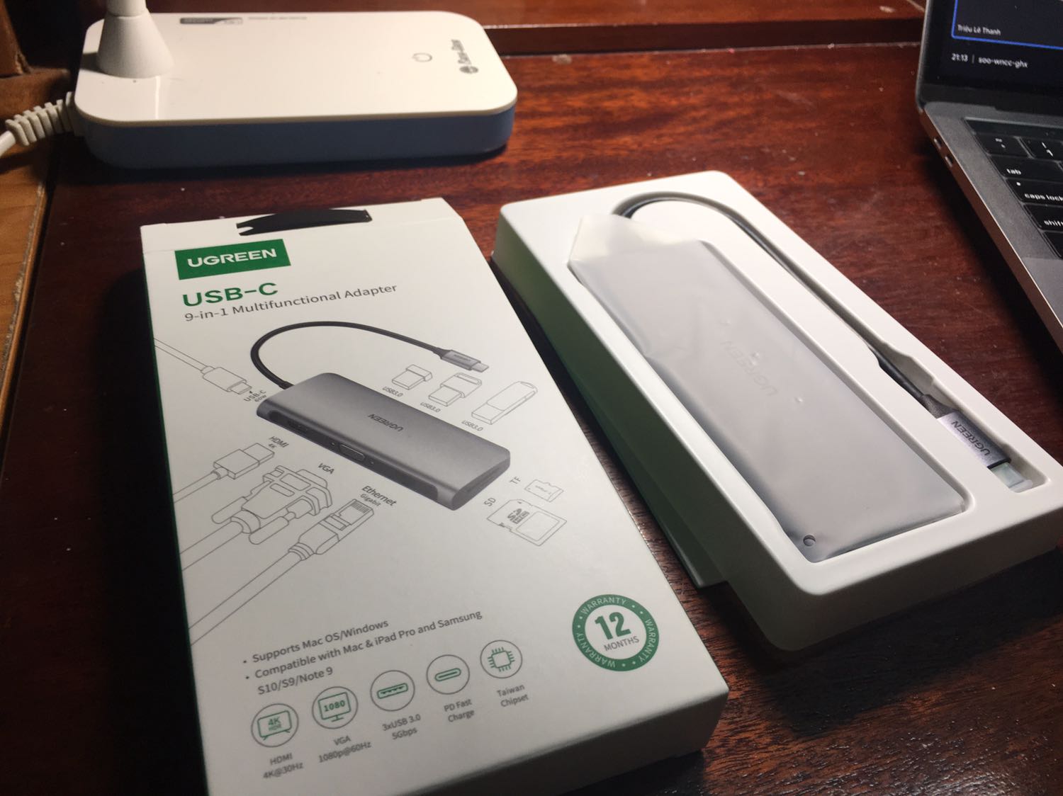 Phù hợp tiện lợi cho MacBook, thiết kế sản phẩm gọn nhẹ, dễ sử dụng. Mình mua hàng đợi hơi lâu do tình hình dịch bệnh nên cũng thông cảm.