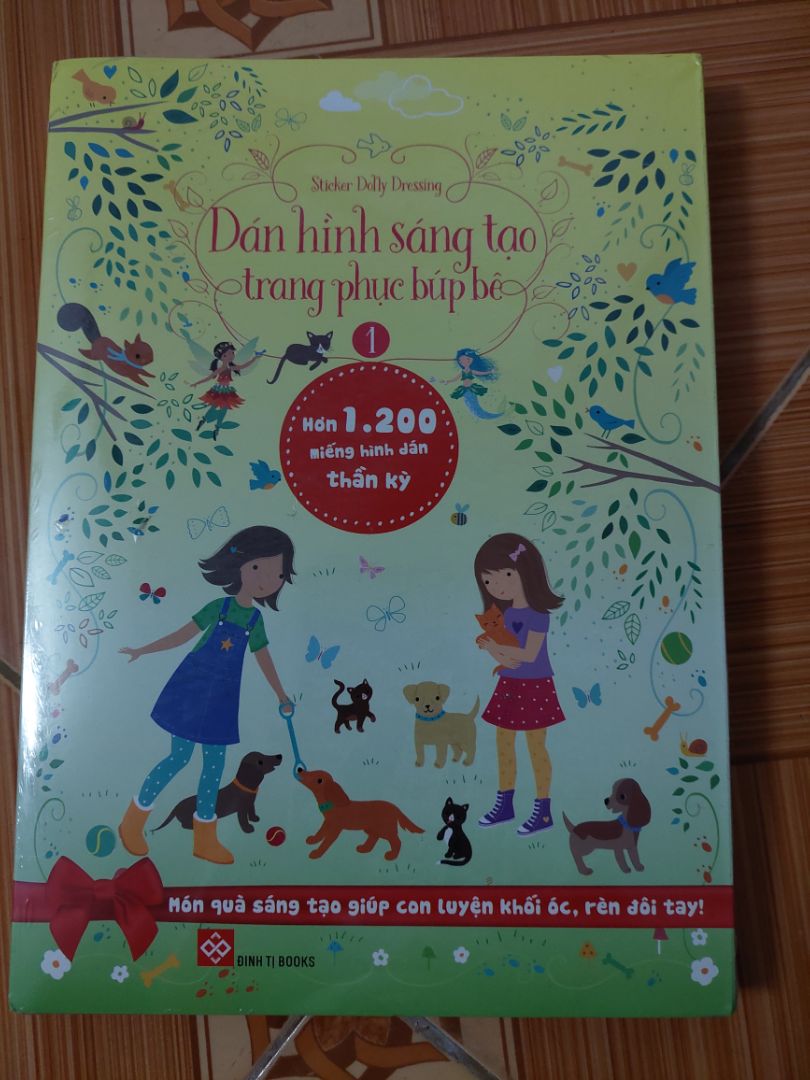 sách đẹp lắm. con m rất thích