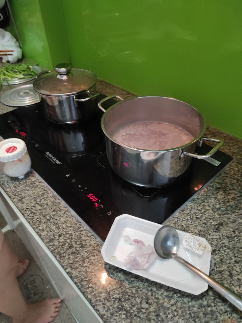 nồi chắc chắn, nặng sang trọng, quá tốt so với giá tiền