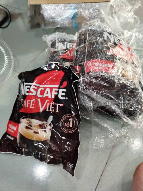 Cafe chuẩn, đúng và đủ số lượng. Quà tặng đẹp long lanh. Tiki đóng gói và ship thì quá tốt. Hài lòng nhé.