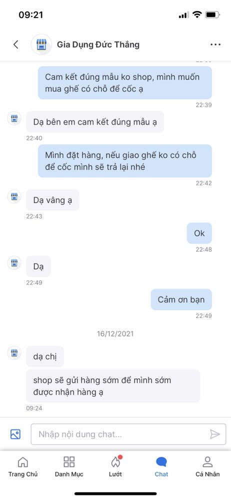 Giao hàng ko đúng mẫu, ko đúng cam kết, còn lấy cái ảnh tin nhắn không đúng cam kết này của tôi nữa chứ. Còn đoạn sau nữa nha mọi người