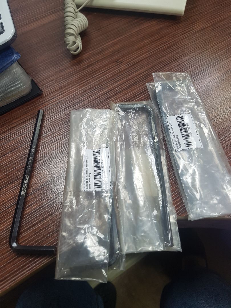 Giao đúng sản phẩm. Đúng số lượng. rất hài lòng.