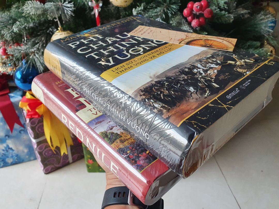 Sách được đóng gói rất cẩn thận luôn. Rất hài lòng khi sách đến tay không bị sứt mẻ tí nào.