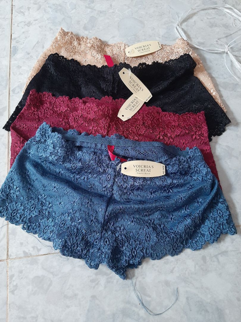 combo 10 quân mà giao cho minh co 7 quân ,hàng thi khác hoàn toàn voi san phẩm minh muốn đặt thật rất thất vọng ,sẽ không bao giờ mua hàng nữa