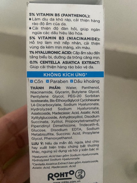 Đóng gói cẩn thận chuẩn tiki
Sp xài 1 ngày thấy ổn, dưỡng ẩm tương đối
Điểm trừ: hộp cũ, bẩn, kiểu để lâu trong kho hay sao đó