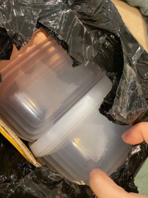 sai màu, ko giống trên website