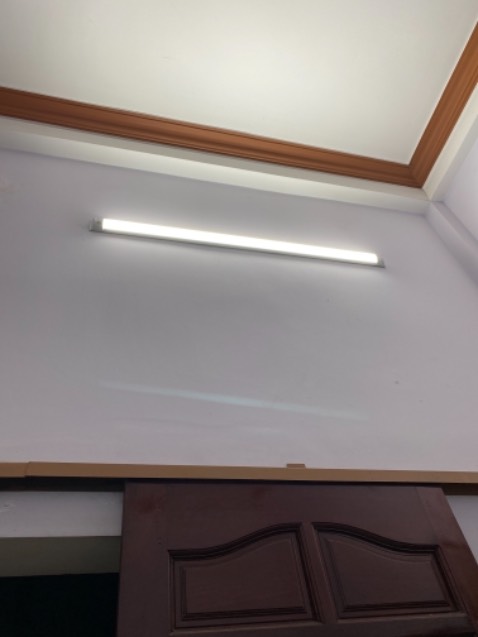 Hàng chính hãng sáng mạnh