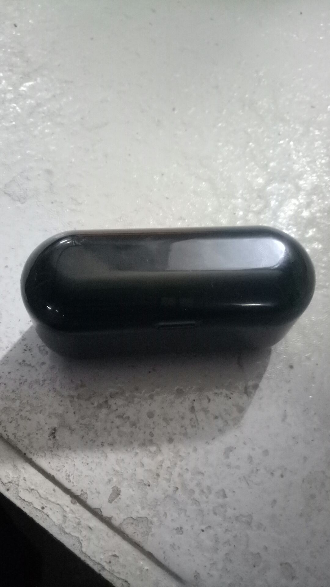 sản phẩm 1 bên ko nghe được khách hàng muốn đổi sản phẩm khác cho khách