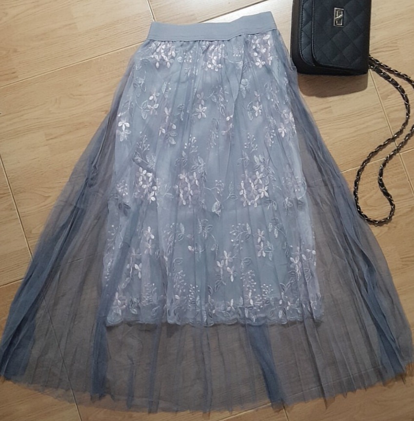 đẹp     -     hài lòng                                                                                                                                     .