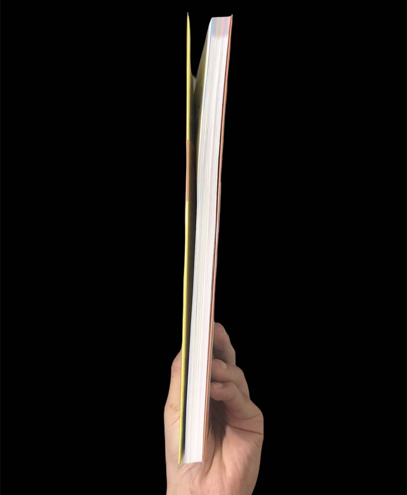 Về hình thức sách rất đẹp, có thể phù hợp cho các bạn từ cấp 2 trở lên, mình có chụp thử 3 trang cho các bạn xem tham khảo, mình là svien ôn thi toeic thì thấy mấy cái này nó hơi kiểu như nền tảng từ lớp dưới í, nhưng mà nó cũng khá hay có nhiều kiến thức mình cũng quên sạch bách, cuốn này nó kiểu như ôn lại mấy cái cơ bản cho mình rất là hay, sách có quét mã code được tặng kèm thêm cuốn ebook 2500 từ vựng tiếng anh căn bản nữa nhen ^^