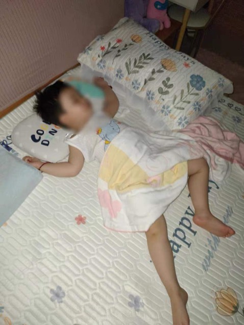 cảm ơn vì đã mang tới cho khách hàng sản phẩm tuyệt vời. giao nhanh thần tốc, tư vấn kĩ càng, gối êm