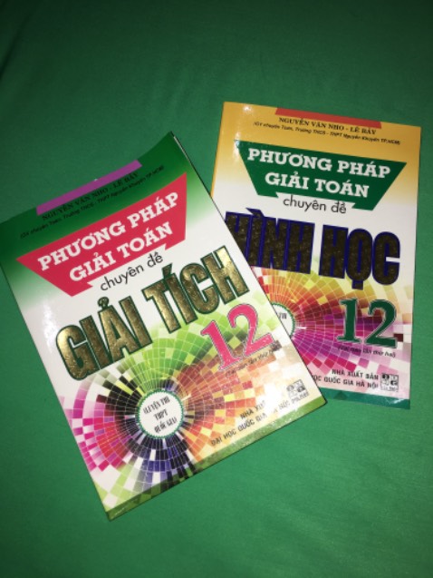 Sách dày hơn mình nghĩ . Có bài tập và phương pháp giải từng dạng nên khá oke.
