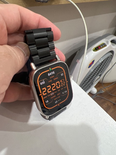 Chất liệu tốt, cũng hạn chế va đập vì dễ bị xước màu. Rất ok với tầm tiền chưa tới 100k