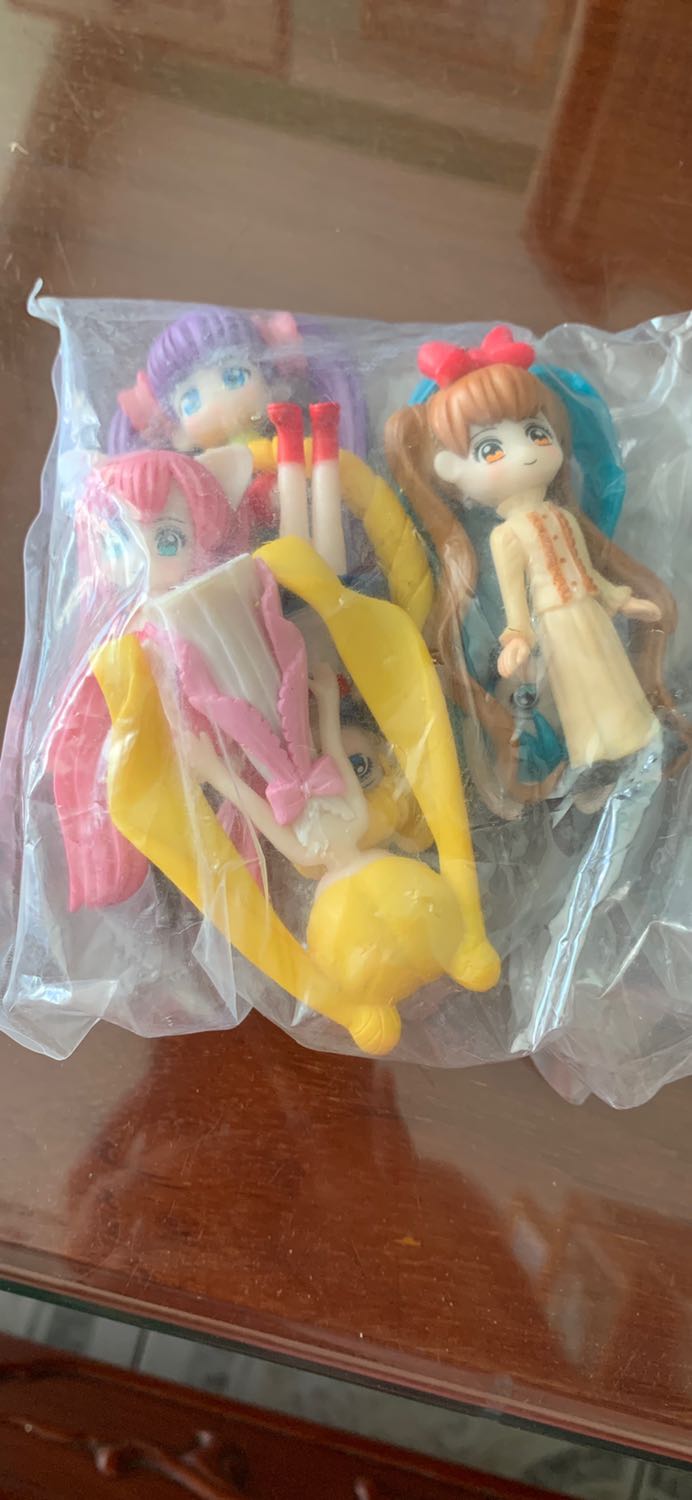 Giao hàng nhanh chóng đúng thời hạn.nhân viên giao hàng nhiệt kế tình lịch sự. Sản phẩm giống hình.