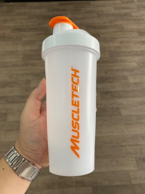 Bình lắc đẹp, nhựa tốt, cầm chắc tay. Sẽ ủng hộ shop dài dài.