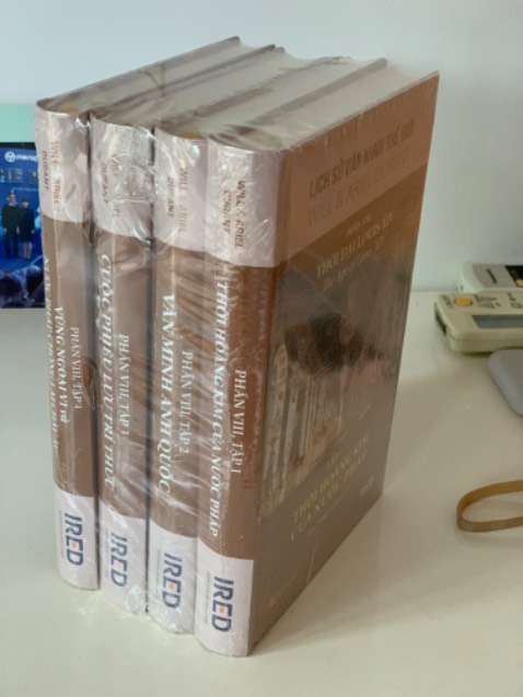 Rất tiếc không bọc bookcare chỉ vì sách "giao thành bộ"!?