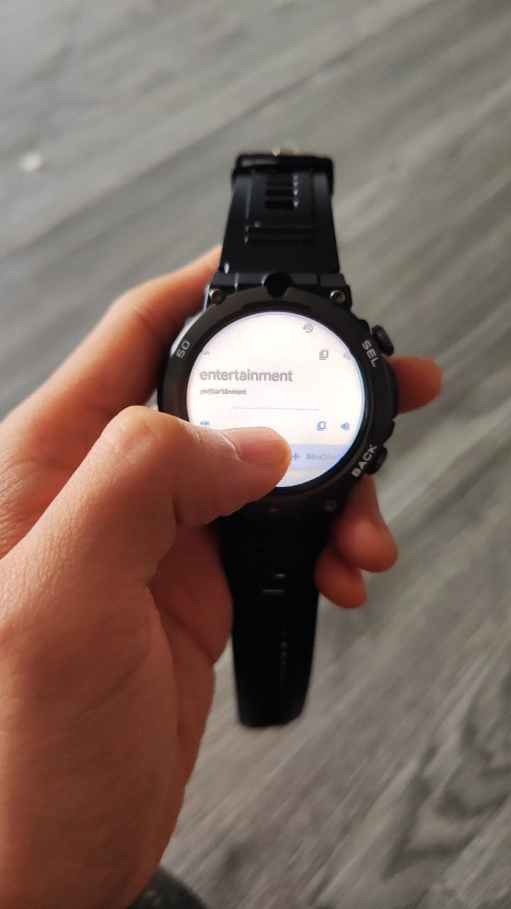 Rất ưng ý với sp. Chức năng như mô tả. Con mình có thể tự học tiếng Anh trên đồng hồ rất tiện