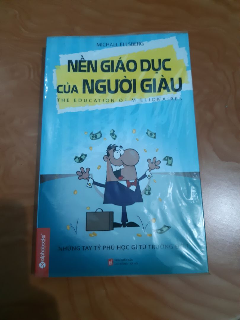 đọc đi để thấy còn nhiều điều bame chưa dạy bạn về tài chính kinh tế.. tuy khô khan lặp lại nhưng cảm đc thì sẽ có tư duy mới