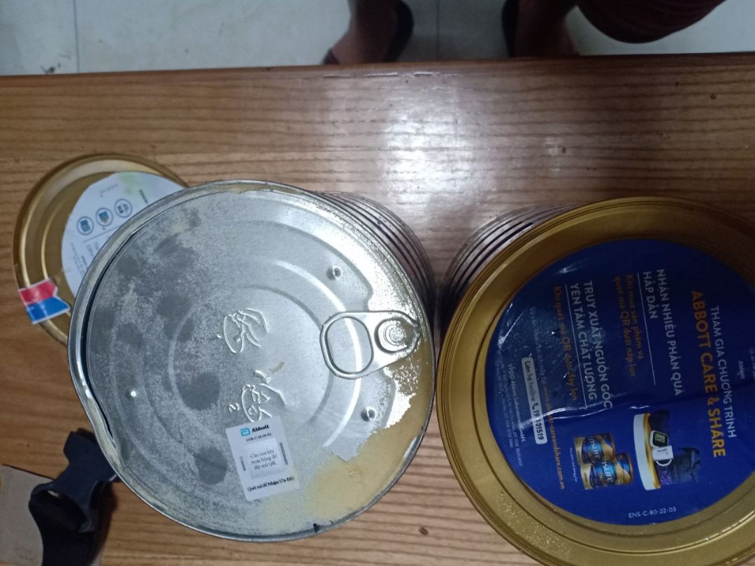 Mua rất nhiều lần sữa gửi về nhà cho mẹ nhưng lần này tiki làm ăn quá chán. Chống sốc kém, hộp sữa thì bị vỡ bục hết cả ra thùng. Chả biết bục từ trước hay giờ do vận chuyển làm bục nữa.