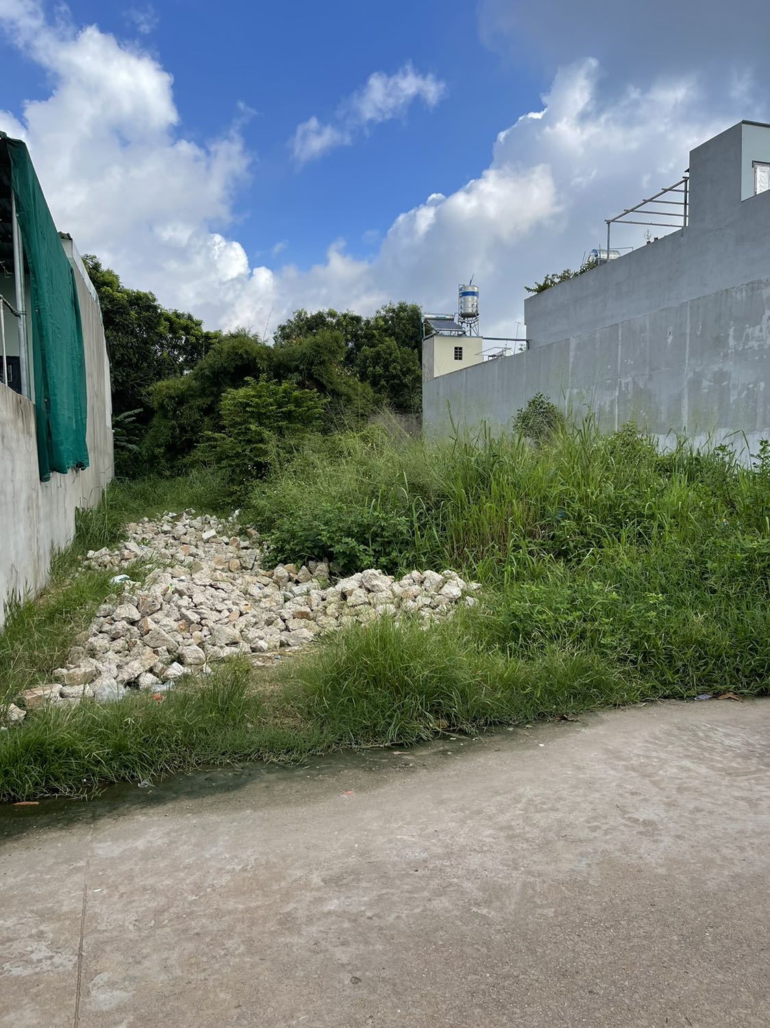 Bdnndmkdkdkkdkxbvg xe nó xe uh bị đi nè n để nfnd