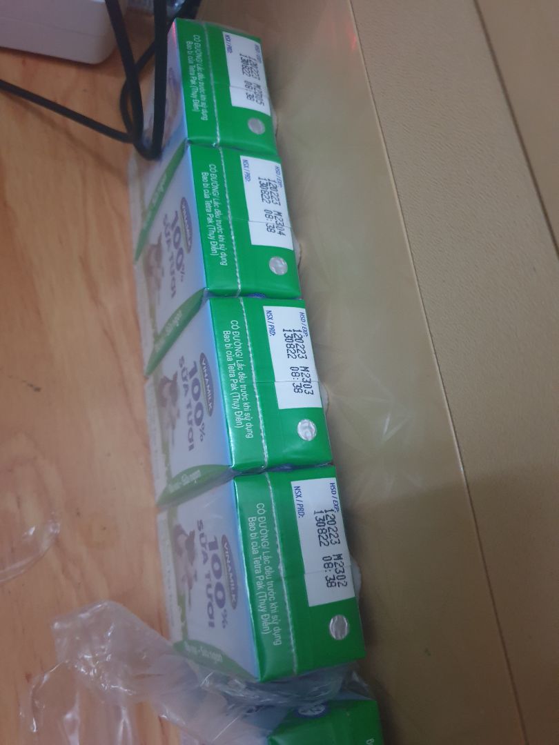 Hàng date cao, nhận đầy đủ, đúng loại. Đặt sáng, gần tối mới giao.