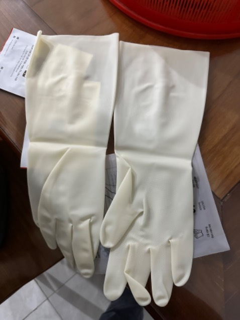 Bao tay xịn, giá rẻ, không có mùi cao su. Sẽ tiếp tục ủng hộ cho shop