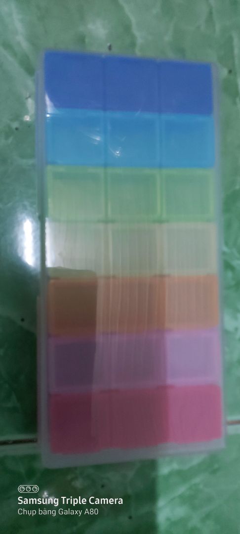 mua sản phẩm này mà gửi sp nọ