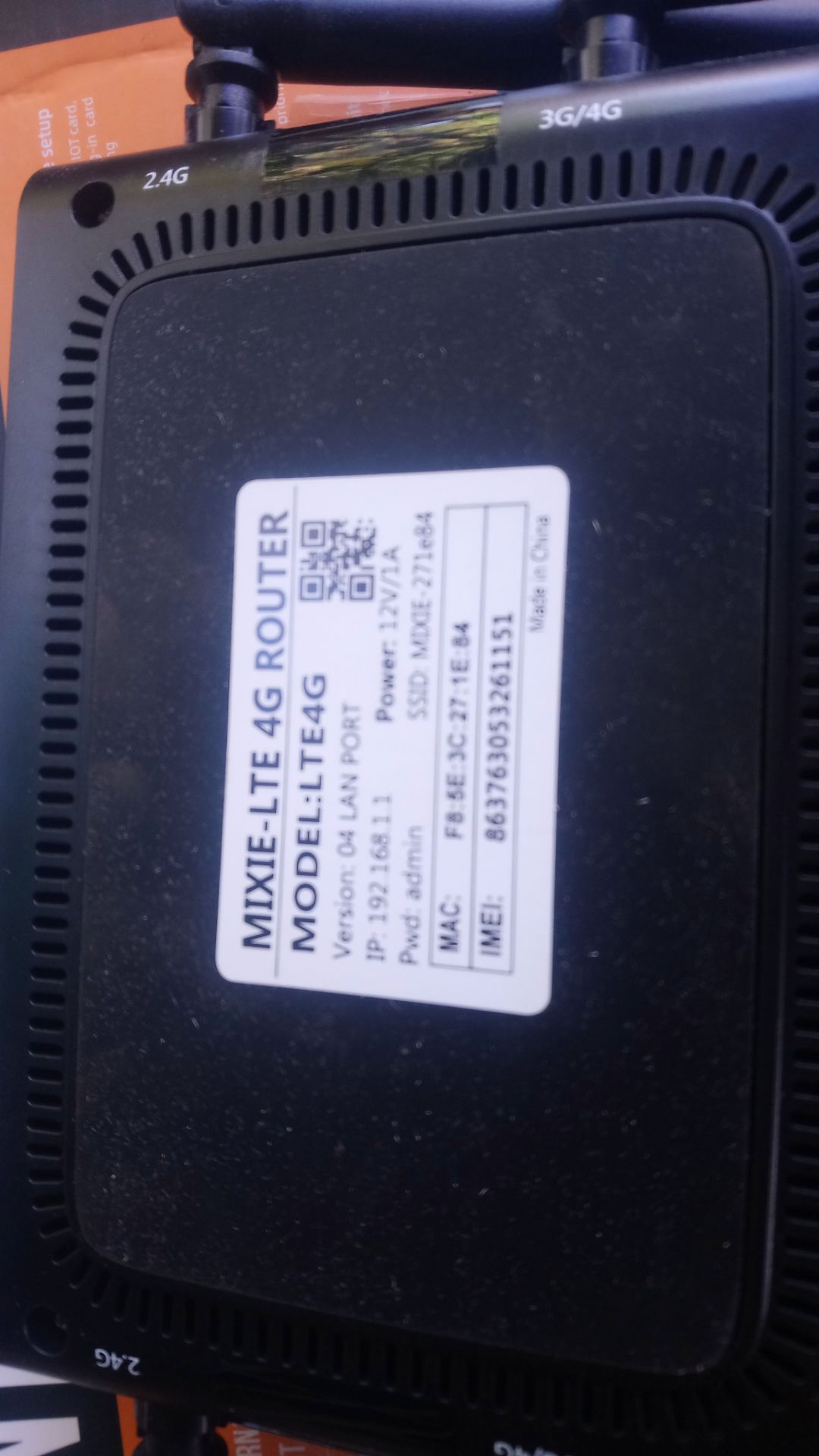 Treo đầu dê bán thịt ***. gửi hàng không đúng như mô tả. Trả hàng