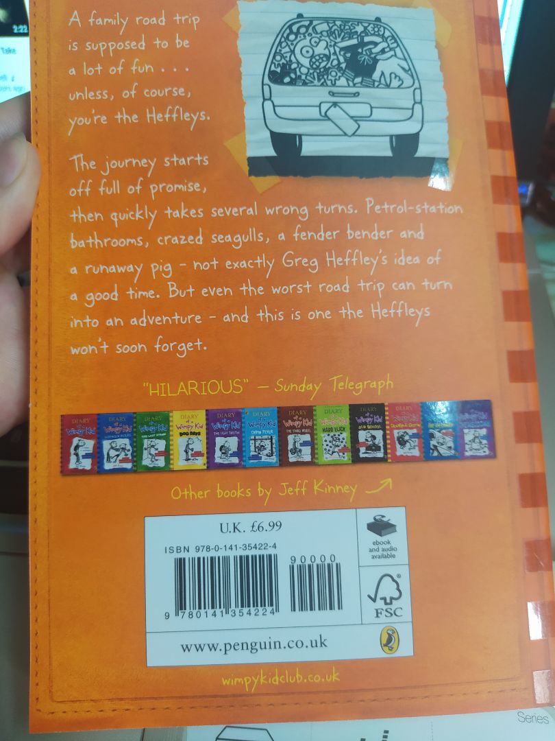 Đây là cuốn sách được khuyên đọc để luyện tiếng Anh, mình đã có bản mềm rồi, nhưng khi cầm sách trên tay vẫn thấy vui hơn. mình cũng thích loại giấy này, cầm nhẹ tay và không bị loá mắt. Sách được bọc bằng 1 lớp nylon khá dày. Rất hài lòng.